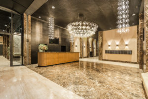 Puff-Buff_High Tower w nowej odsłonie 9 Poznajcie High Tower w nowej odsłonie – Puff-Buff przedstawia pierwszą stojącą lampę Bubbles!